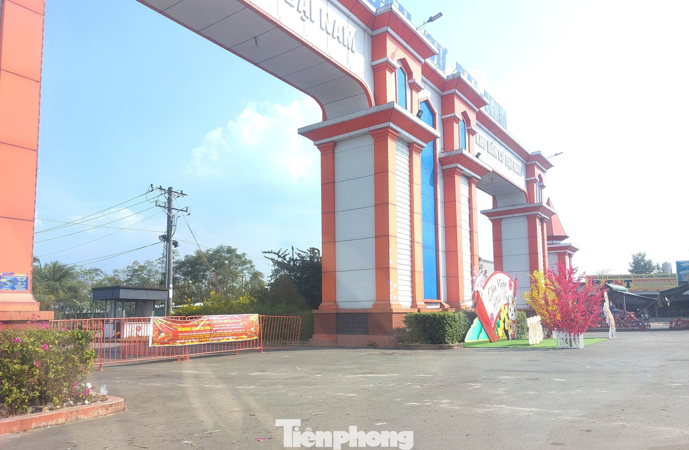 Hiện trạng Khu dân cư từng bố trí đất xây trung tâm chữa bệnh miễn phí cho ‘thần y’- Ảnh 1.