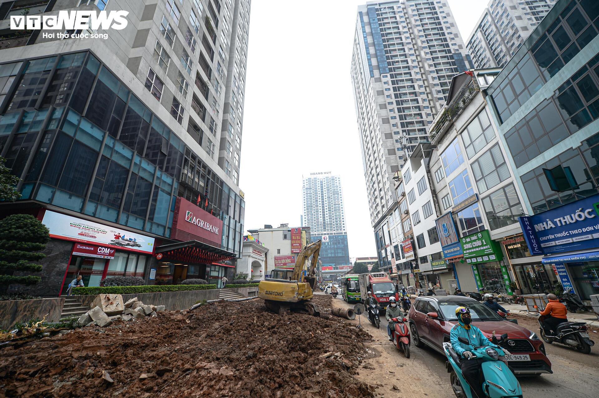 duong-400-ty-thanh-kenh-bun-dan-bac-cau-tam-vao-nha-giap-tet-19-12214722-1770917660461-17709176606141574098332