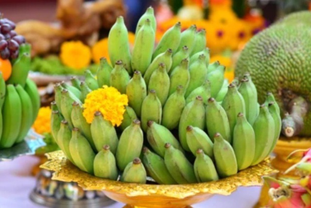 Ông bà dặn: KHÔNG ghép 2 nải chuối trên ban thờ, con cháu làm trái dễ rước họa vào thân- Ảnh 3. Ông bà dặn: KHÔNG ghép 2 nải chuối trên ban thờ, con cháu làm trái dễ rước họa vào thân- Ảnh 3.