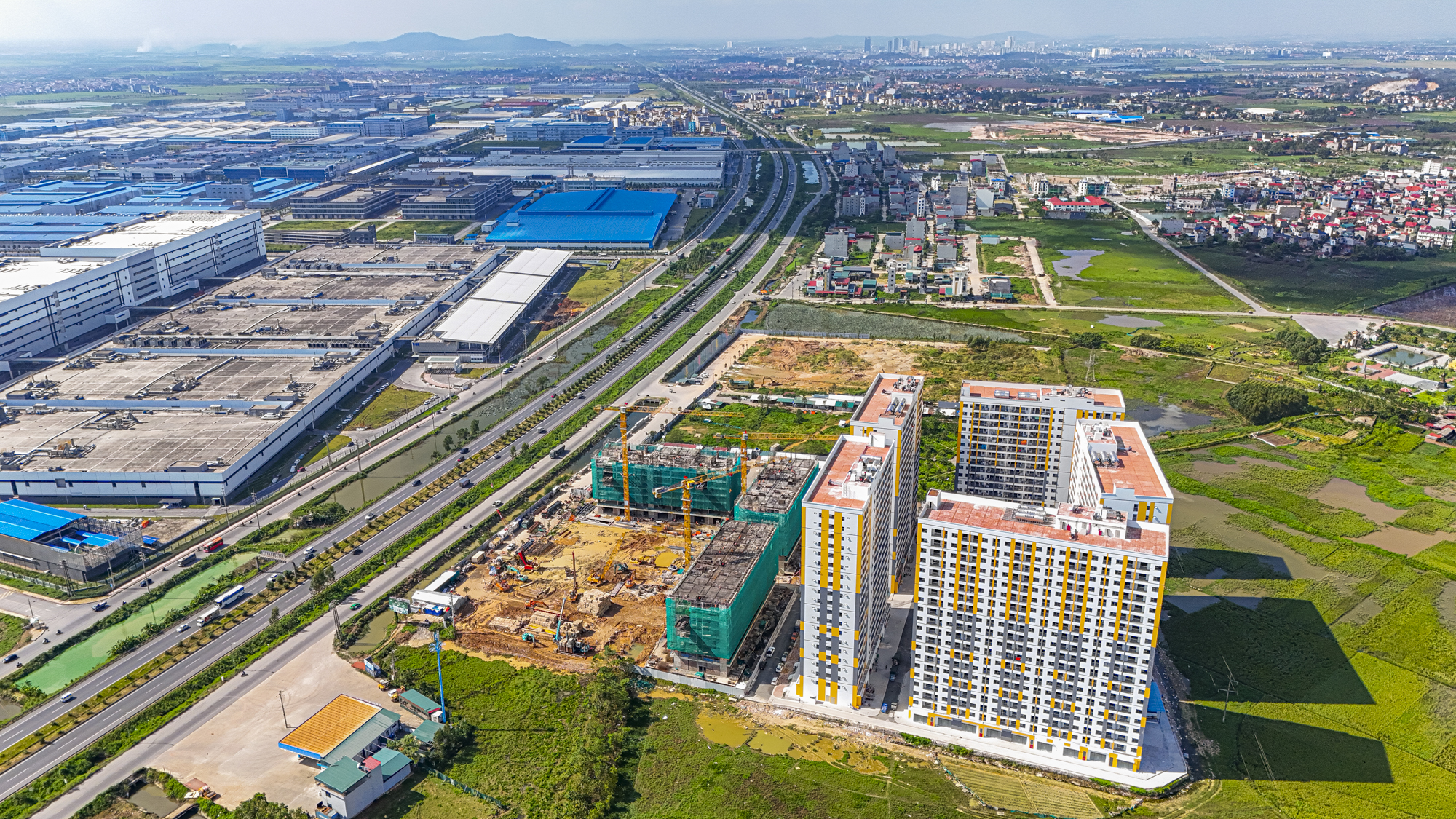 Tin vui cho người mua nhà: Tỉnh sát vách Hà Nội sẽ có 3 tòa nhà ở xã hội cao 20 tầng với hơn 1.000 căn   - Ảnh 1.