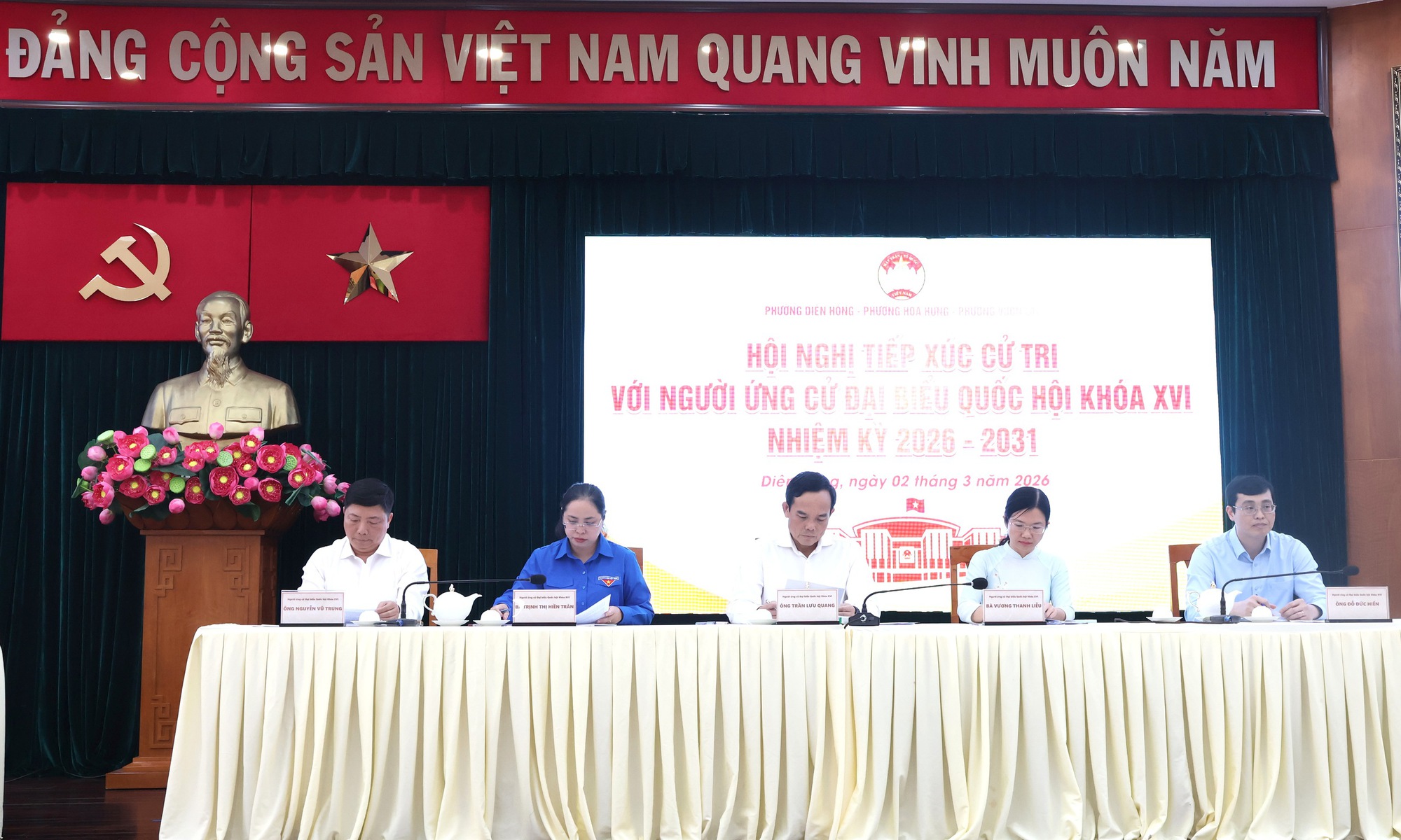 img3500-17724477697801113964965-1772455766685-17724557671131349039975 Bí thư Thành ủy TPHCM hứa với cử tri: Metro số 2 sẽ nhanh hơn Metro số 1 - Ảnh 1.