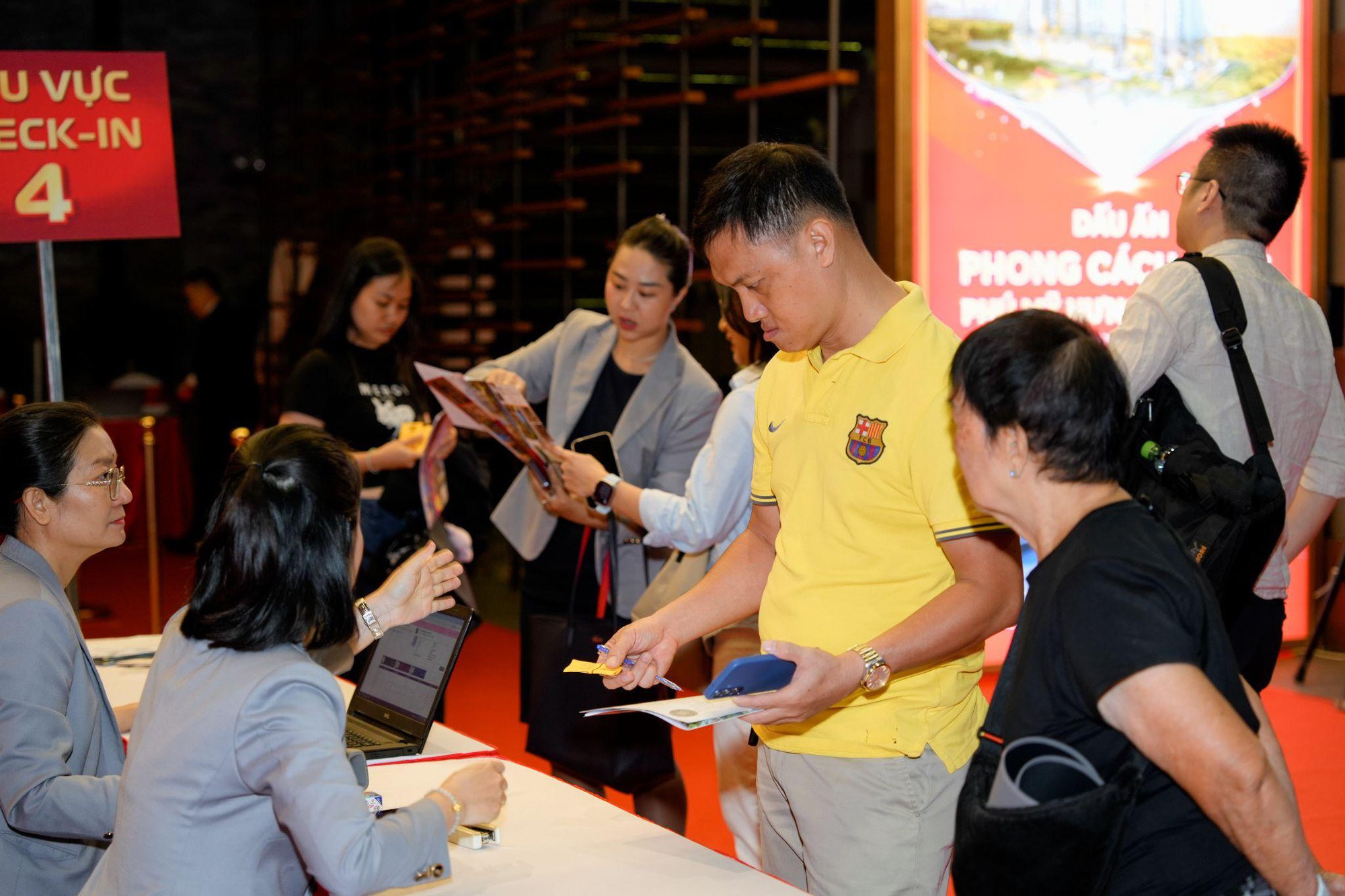Harmonie ghi nhận gần 1.500 booking, đợt mở bán đầu tiên tiêu thụ gần 100% giỏ hàng - Ảnh 2. Harmonie ghi nhận gần 1.500 booking, đợt mở bán đầu tiên tiêu thụ gần 100% giỏ hàng - Ảnh 2.